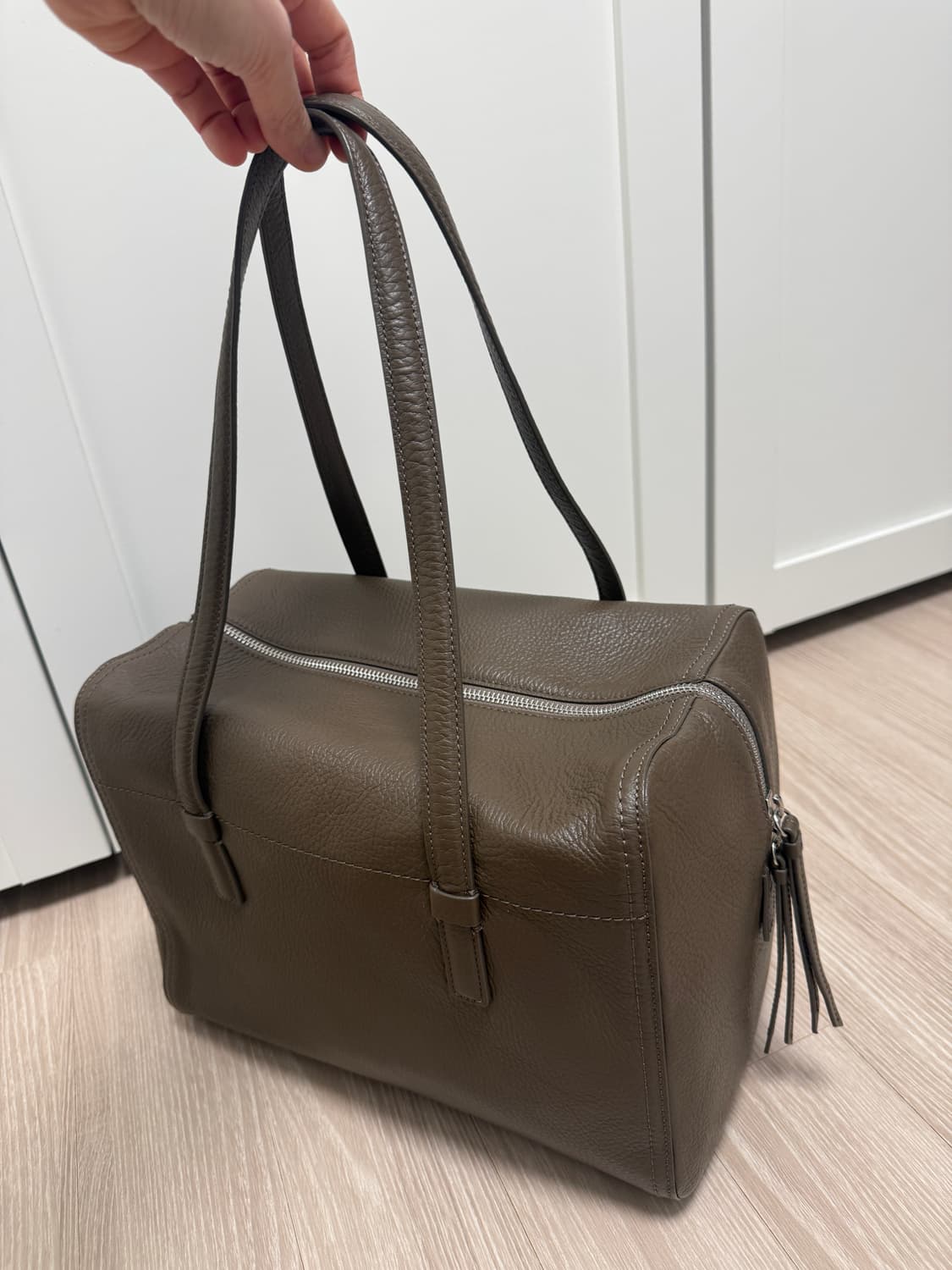 리본빛 엠버 토프 그레이 백 상품이미지9