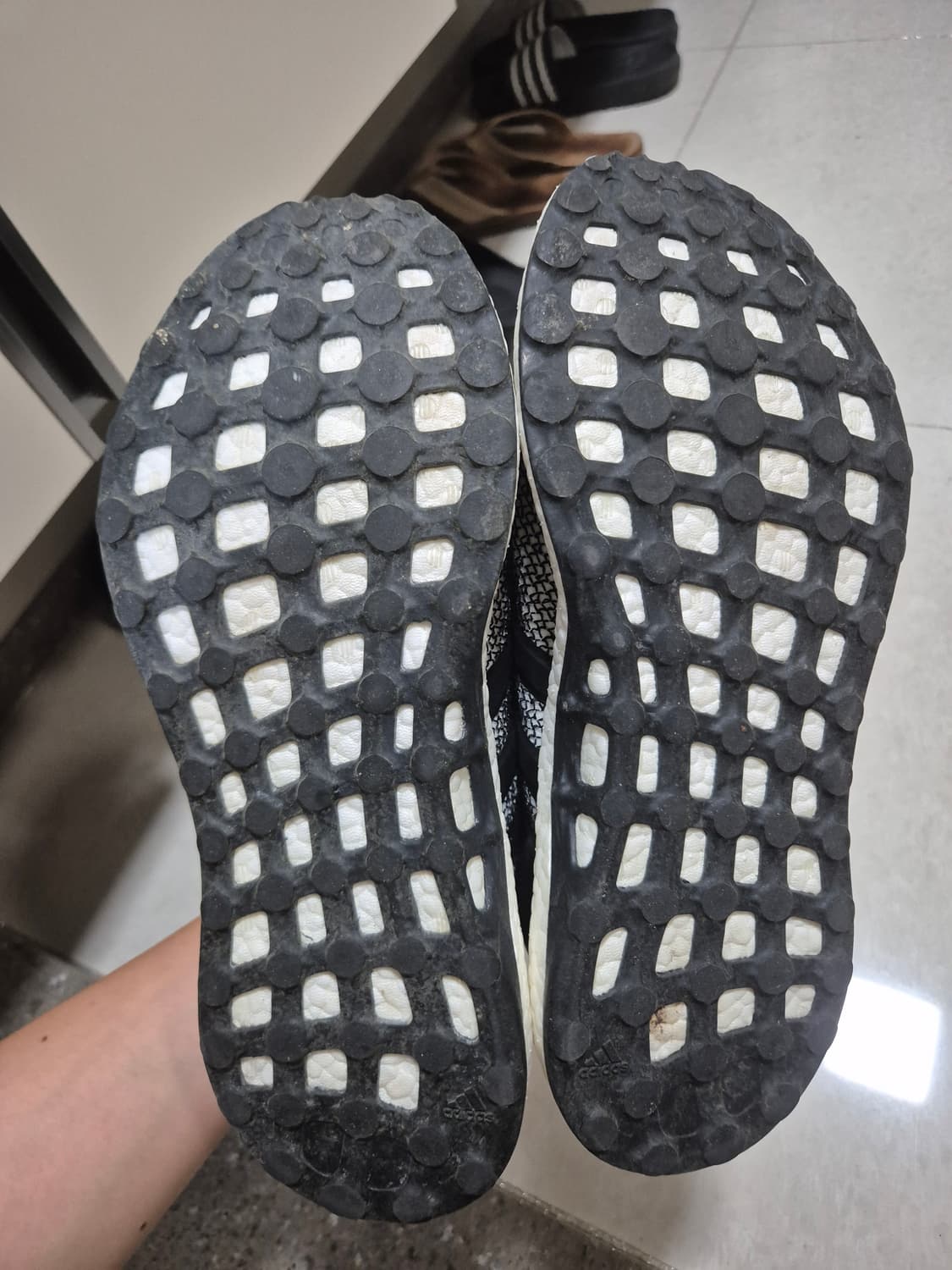Y-3 퓨어부스트 검흰  상품이미지5