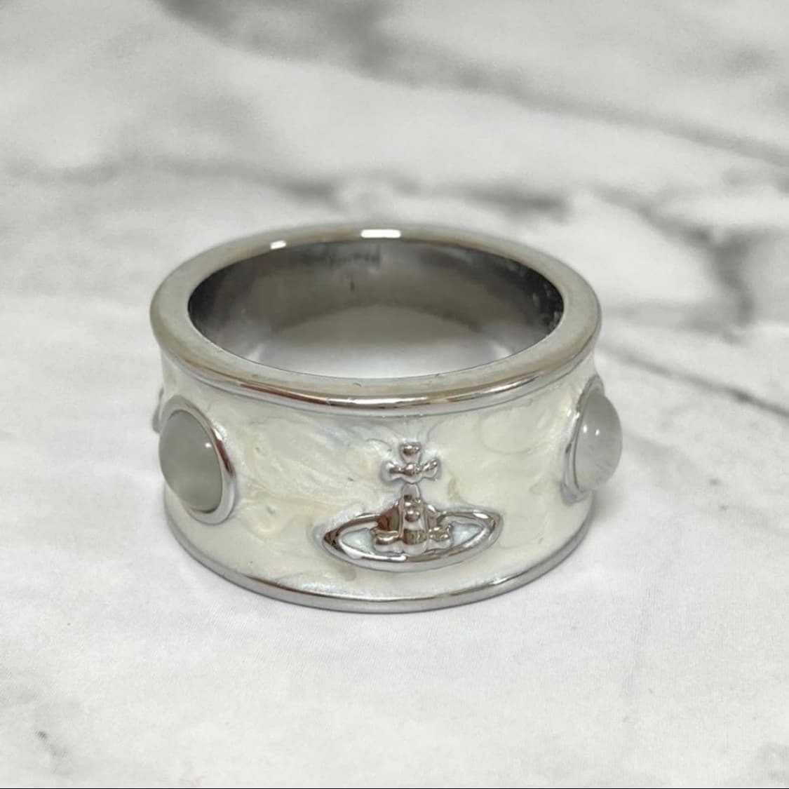 비비안웨스트우드 아카이브 화이트 원석링 반지 상품이미지2