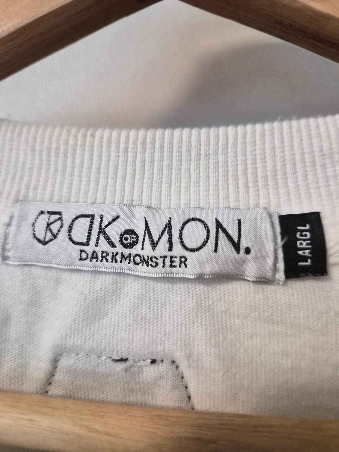DKMON (다크몬) 유니크 화이트 반팔 티셔츠 (L 사이즈) 상품이미지7