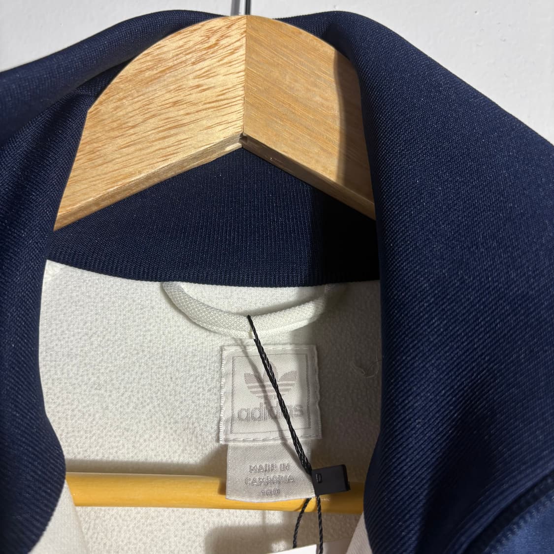 아디다스 배색 트랙 집업 자켓 상품이미지3