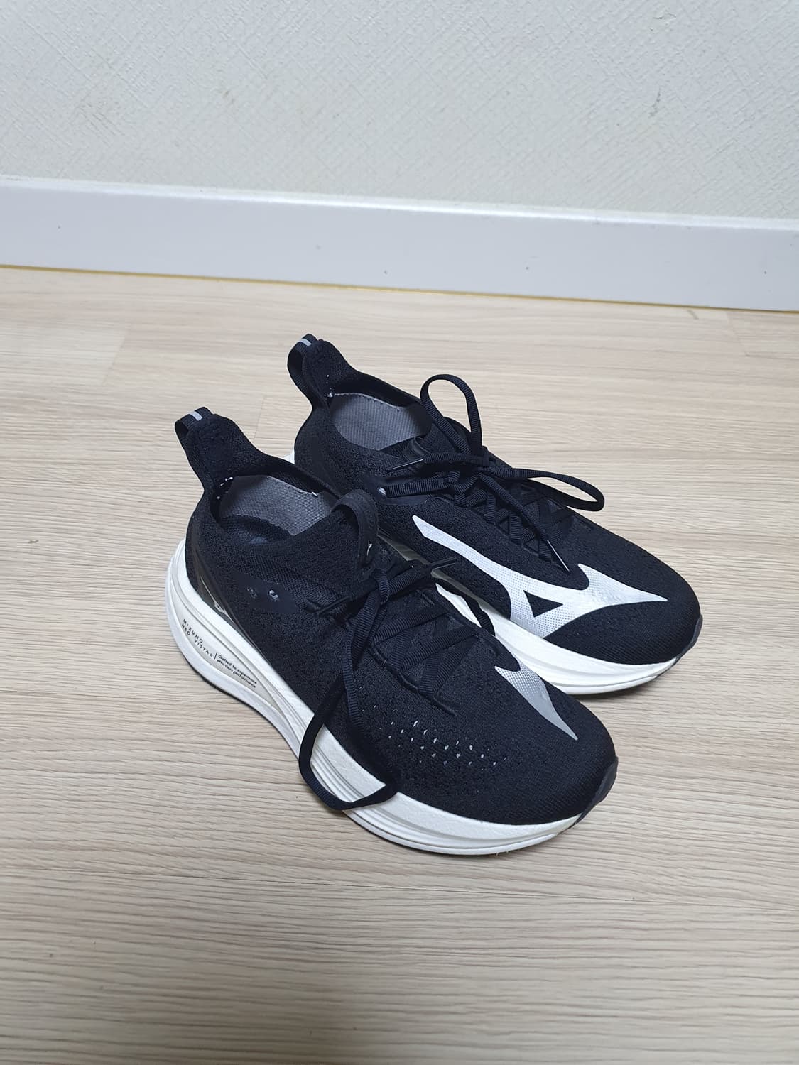 미즈노 네오 비스타2  러닝화 235 상품이미지2