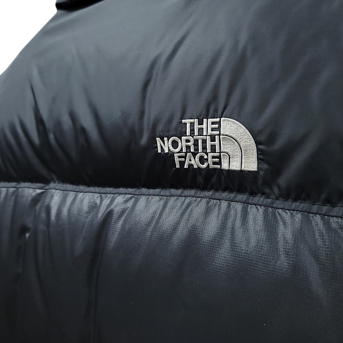[95/M] 노스페이스 블랙 유광 눕시 700 구스다운 패딩 상품이미지7
