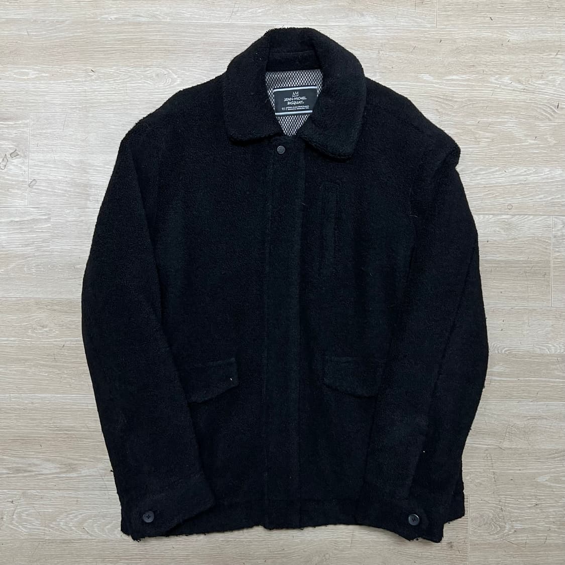 장 미쉘 바스키아 공용 와펜 카라 뽀글이 후리스 자켓 [블랙] M/95 상품이미지1