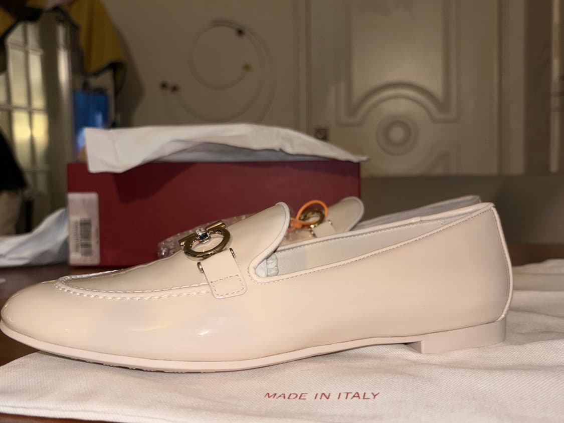 (새상품) 페라가모 간치니 모카신 여성 로퍼 6½  상품이미지6