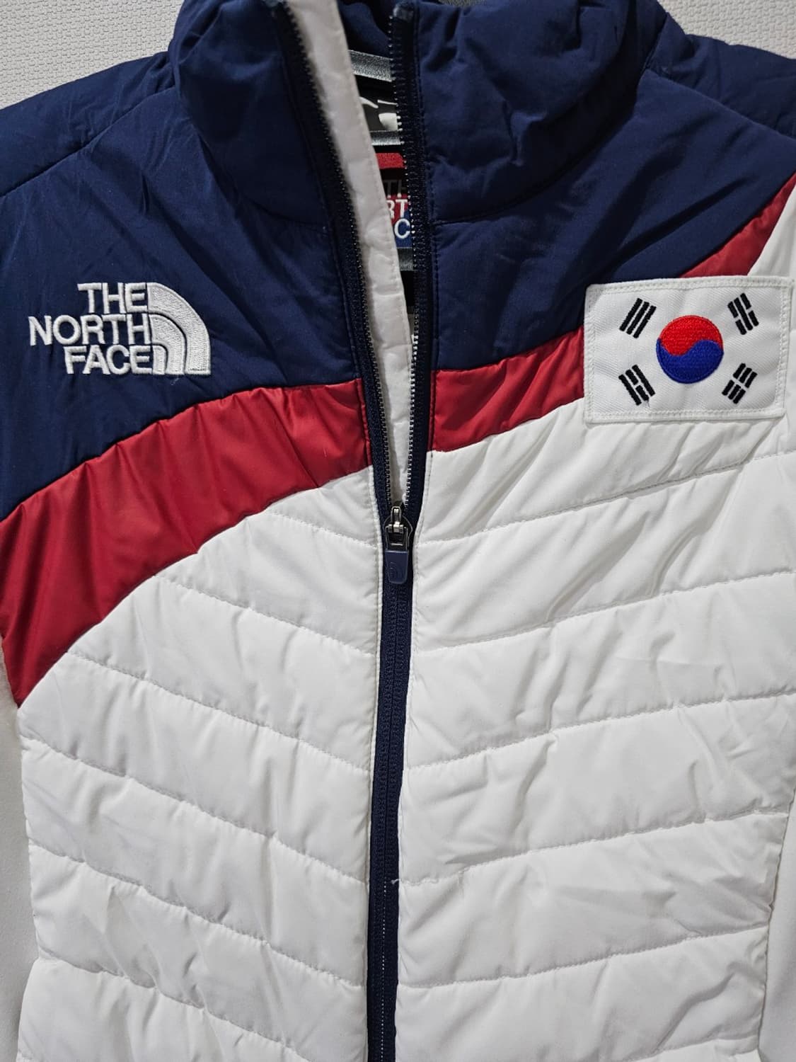 노스페이스 평창올림픽 팀코리아 경량패딩 90 / S 상품이미지4