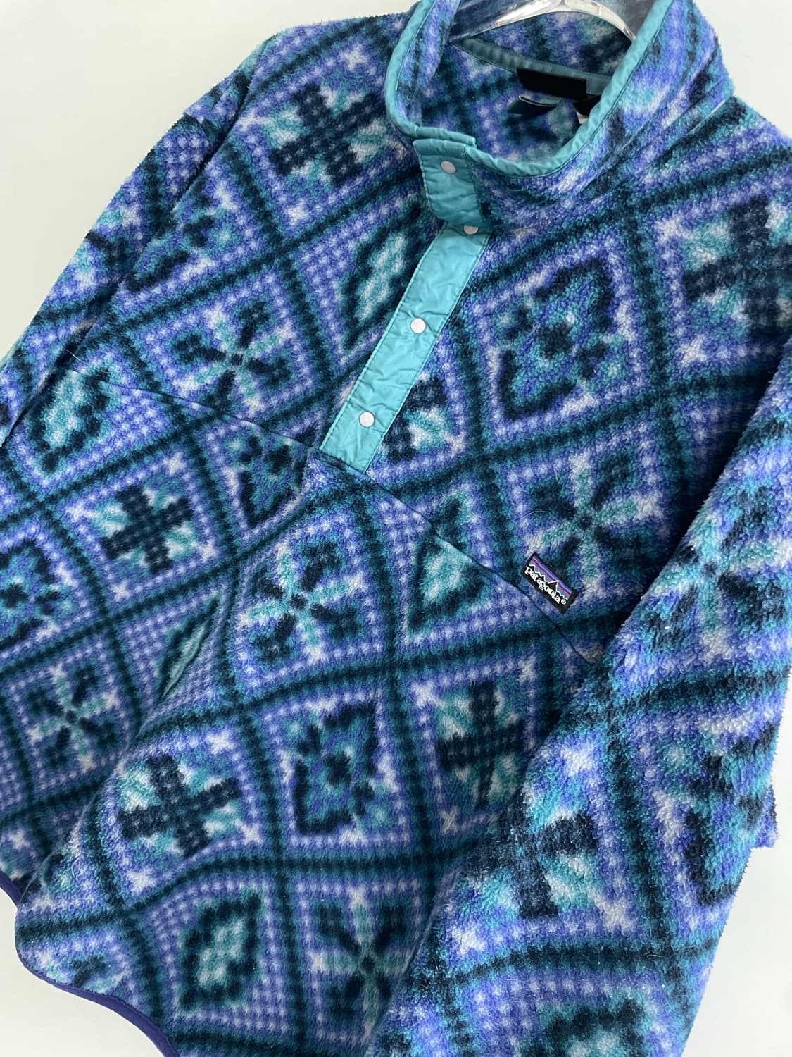 파타고니아 신칠라 L 아즈텍 패턴 풀오버 상품이미지2