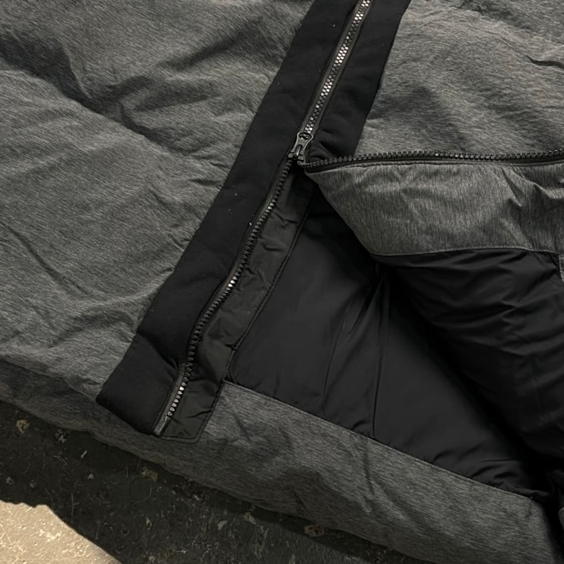 105 스파이더 덕다운 그레이 패딩 상품이미지7