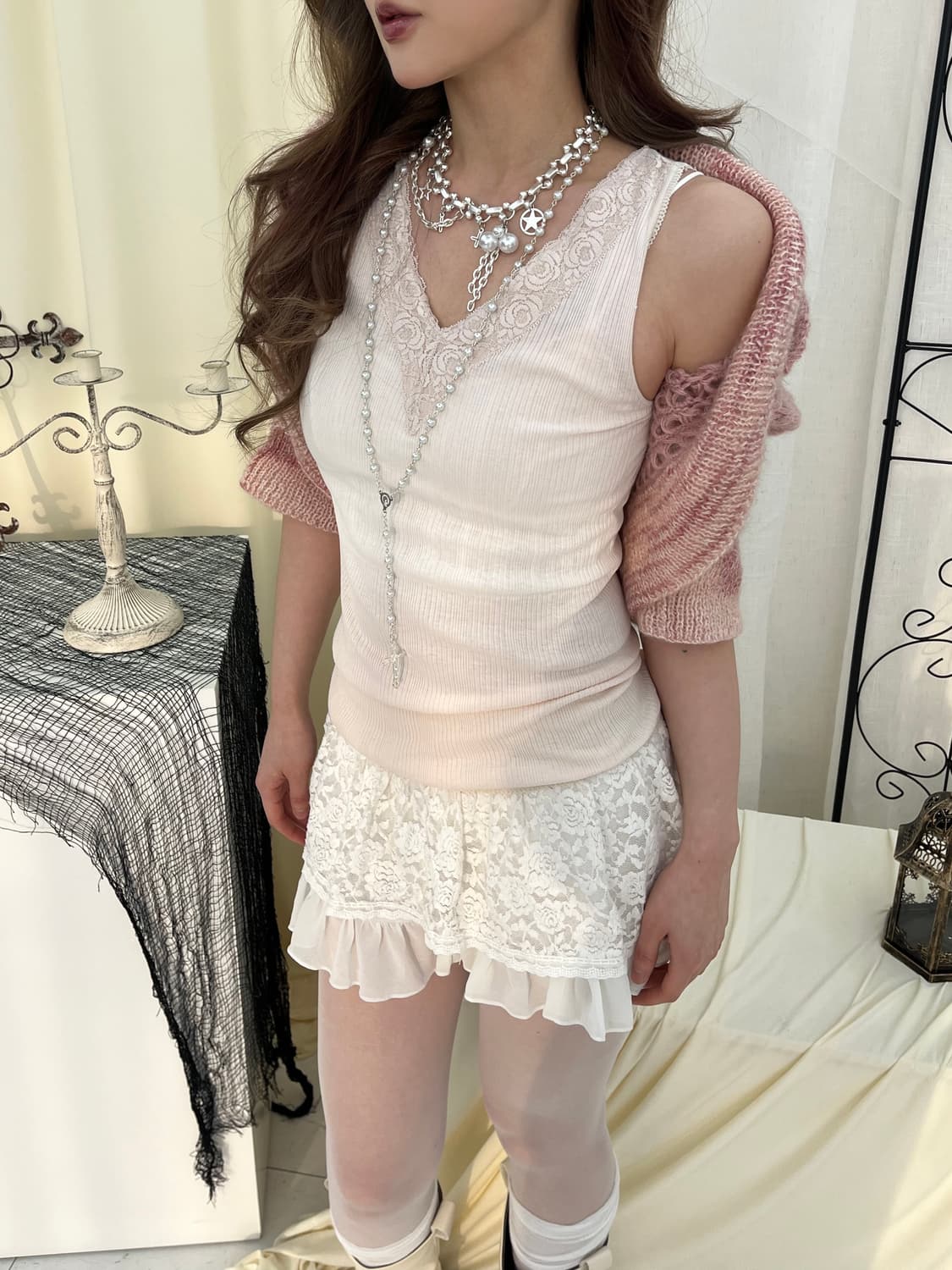 로즈 레이스 V넥 나시 상품이미지5