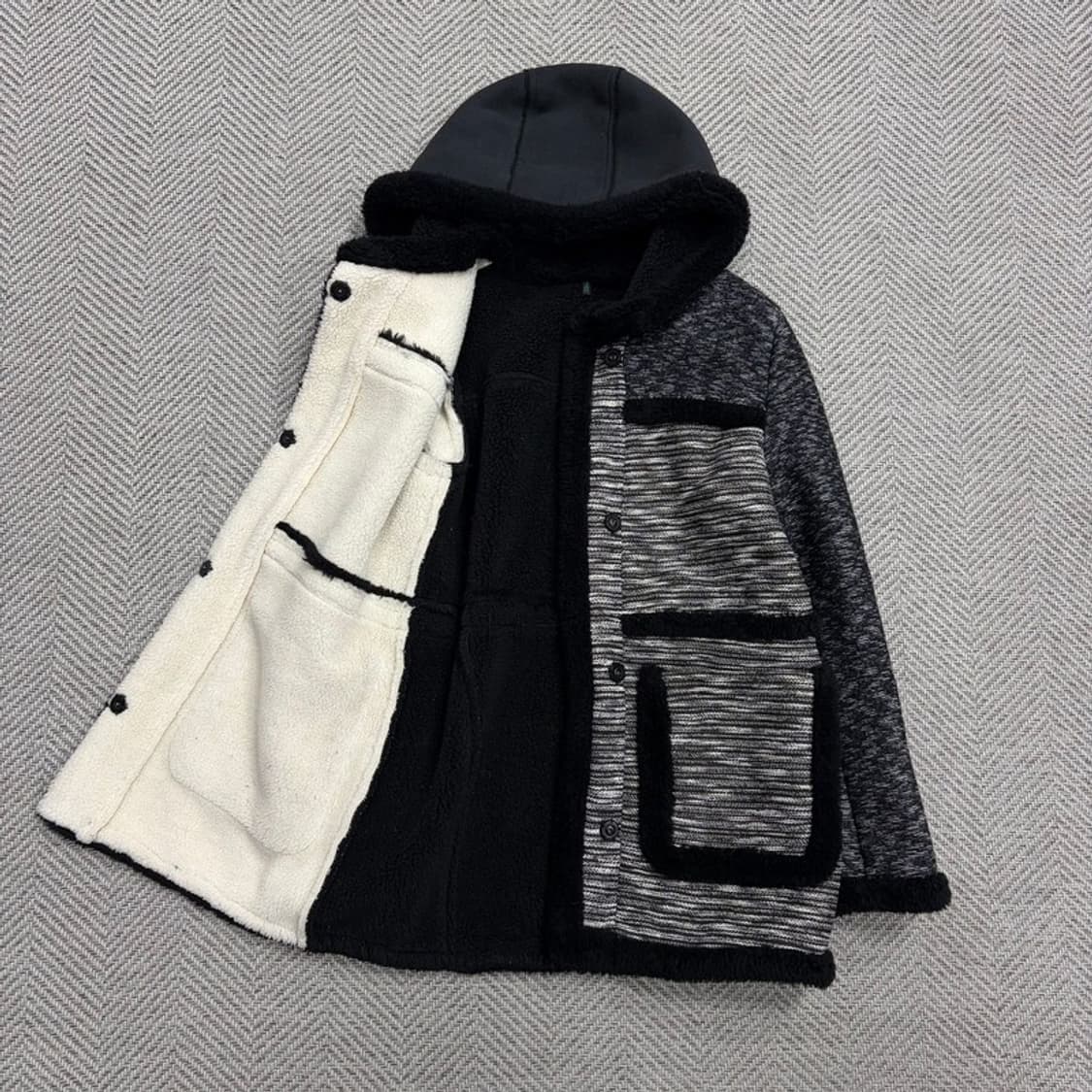 베네통 셰르파 니트 후드코트 v1518 상품이미지5