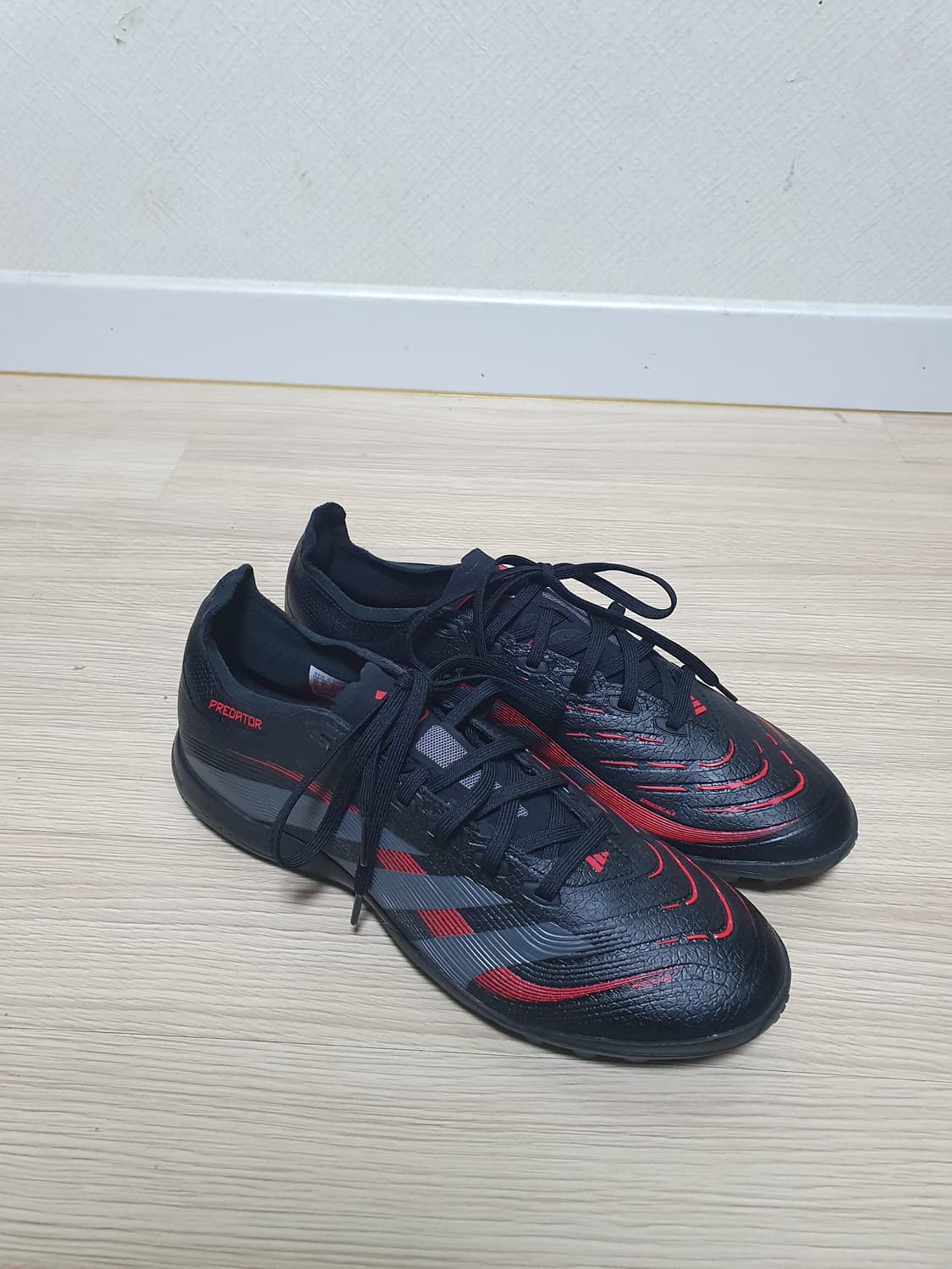 아디다스 프레데터 TF 풋살화 280 상품이미지2