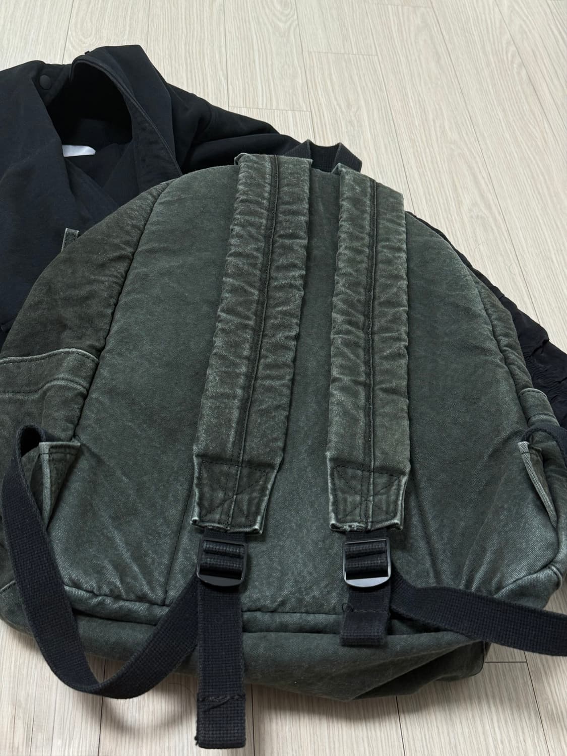 스투시 캔버스 백팩 워시드 블랙 상품이미지3