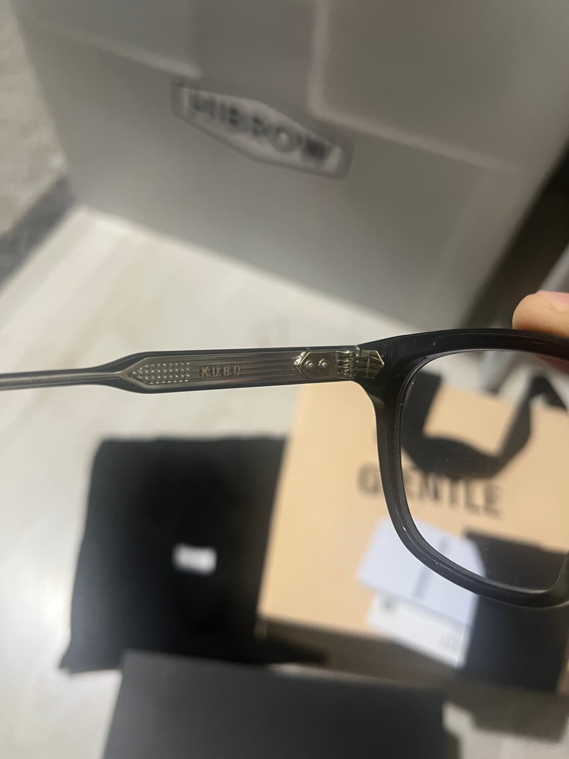 젠틀몬스터 KUBO 블랙 안경 상품이미지3