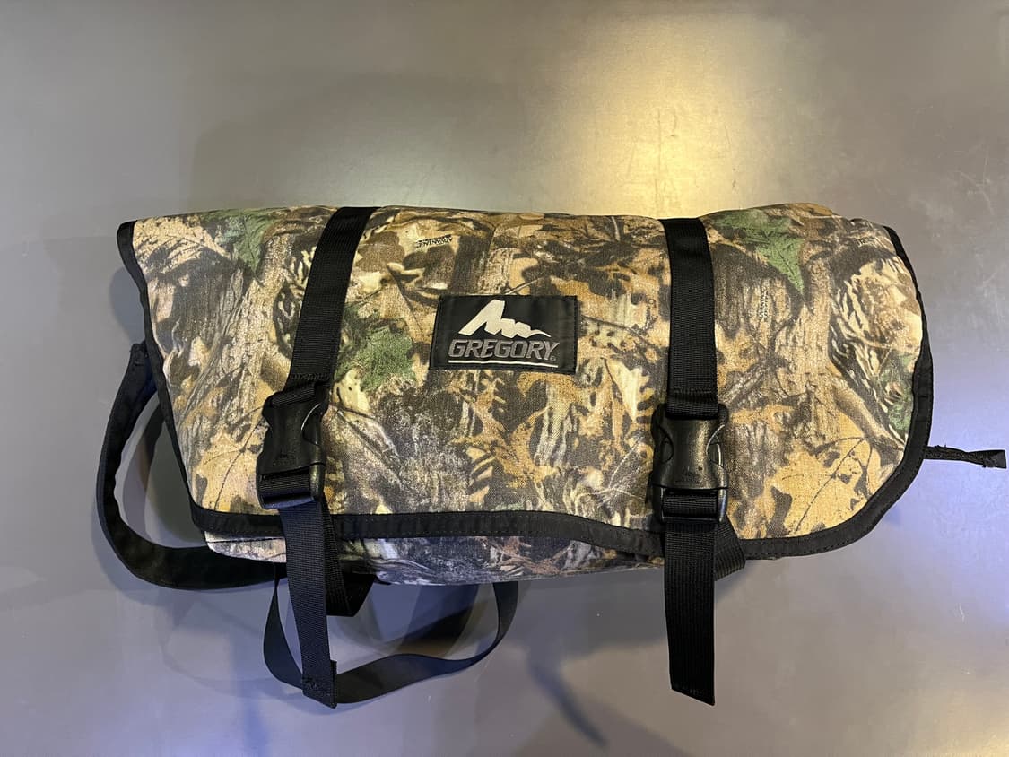 그레고리 리얼트리 카모 메신저백 M 상품이미지3