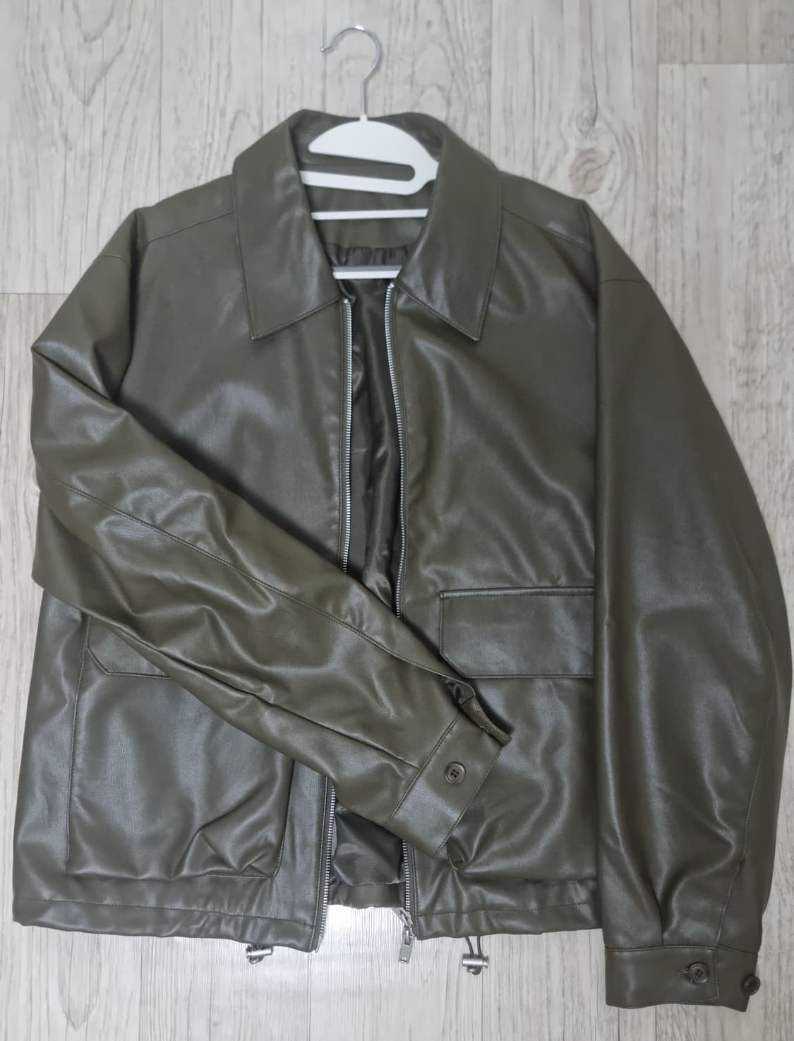 아이러니 포르노 레더 자켓 급처, 싸게 판매 상품이미지3