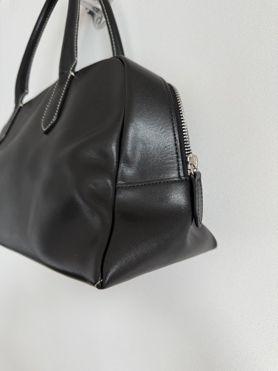 낫띵리튼(Nothing written) 레더 토트백 상품이미지4