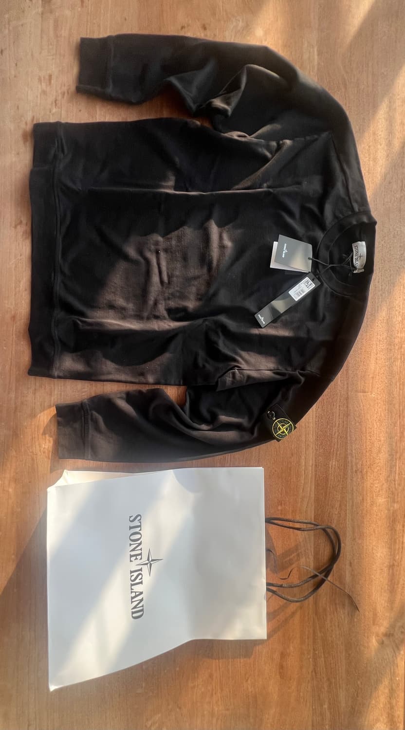 스톤 아일랜드 가먼트 다이드 헤비 코튼 롱슬리브 상품이미지1