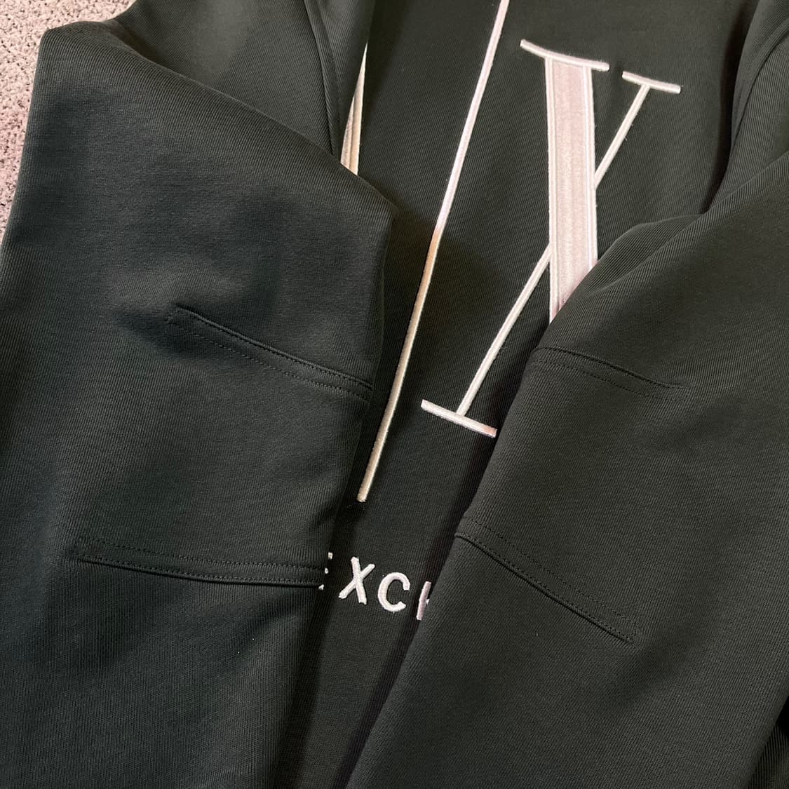 아르마니 익스체인지 빅로고 맨투맨 상품이미지3