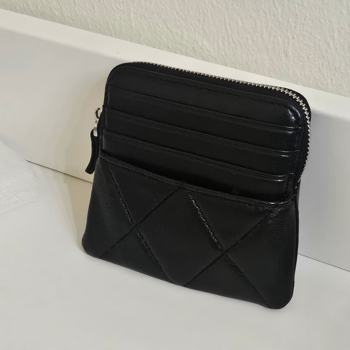 샤넬 빈티지 업사이클링 양가죽 지갑 상품이미지2