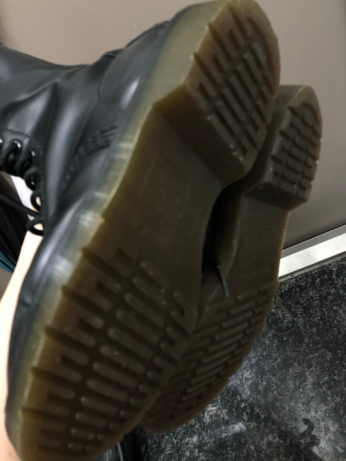 [230] 닥터마틴 14홀 UK3 상품이미지4