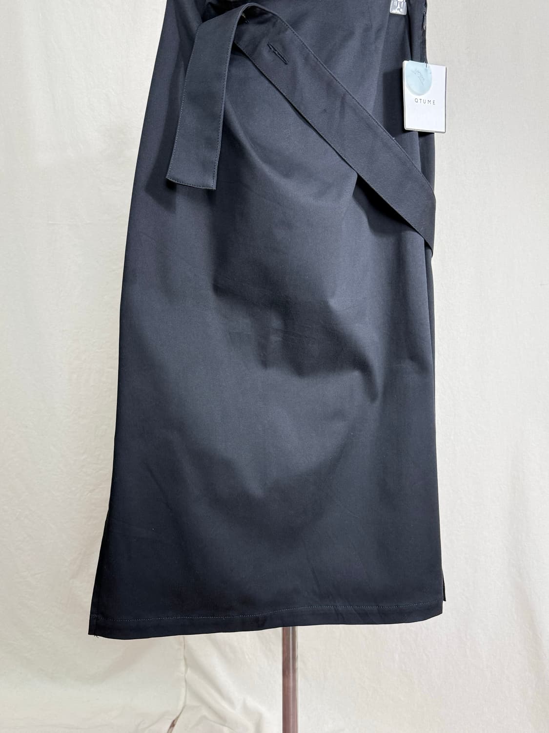 (새상품) Qtume 서스펜더 스트레이트 스커트 상품이미지6