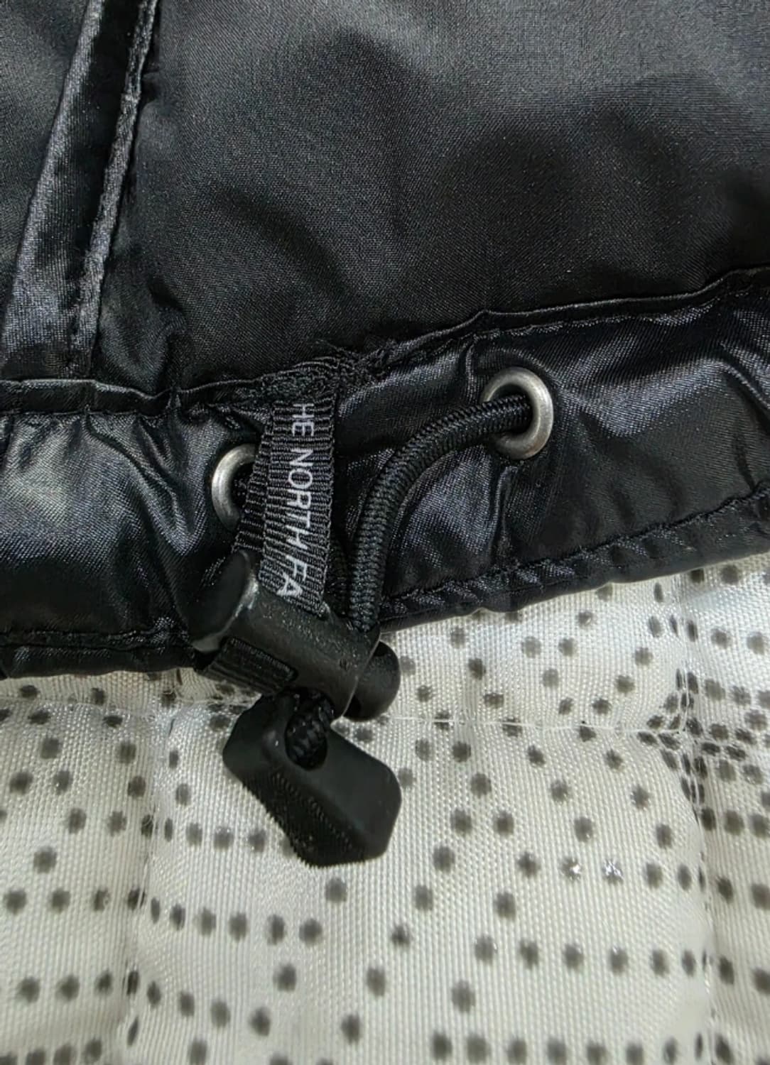 노스페이스 눕시 필파워 700 여성 조끼 패딩 ~FREE 상품이미지4