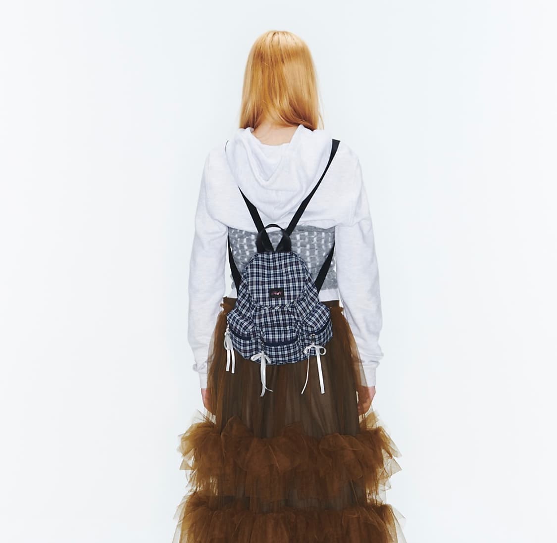 페넥 백팩 가방 BERRY POCKET BACKPACK 체크그레이 상품이미지3