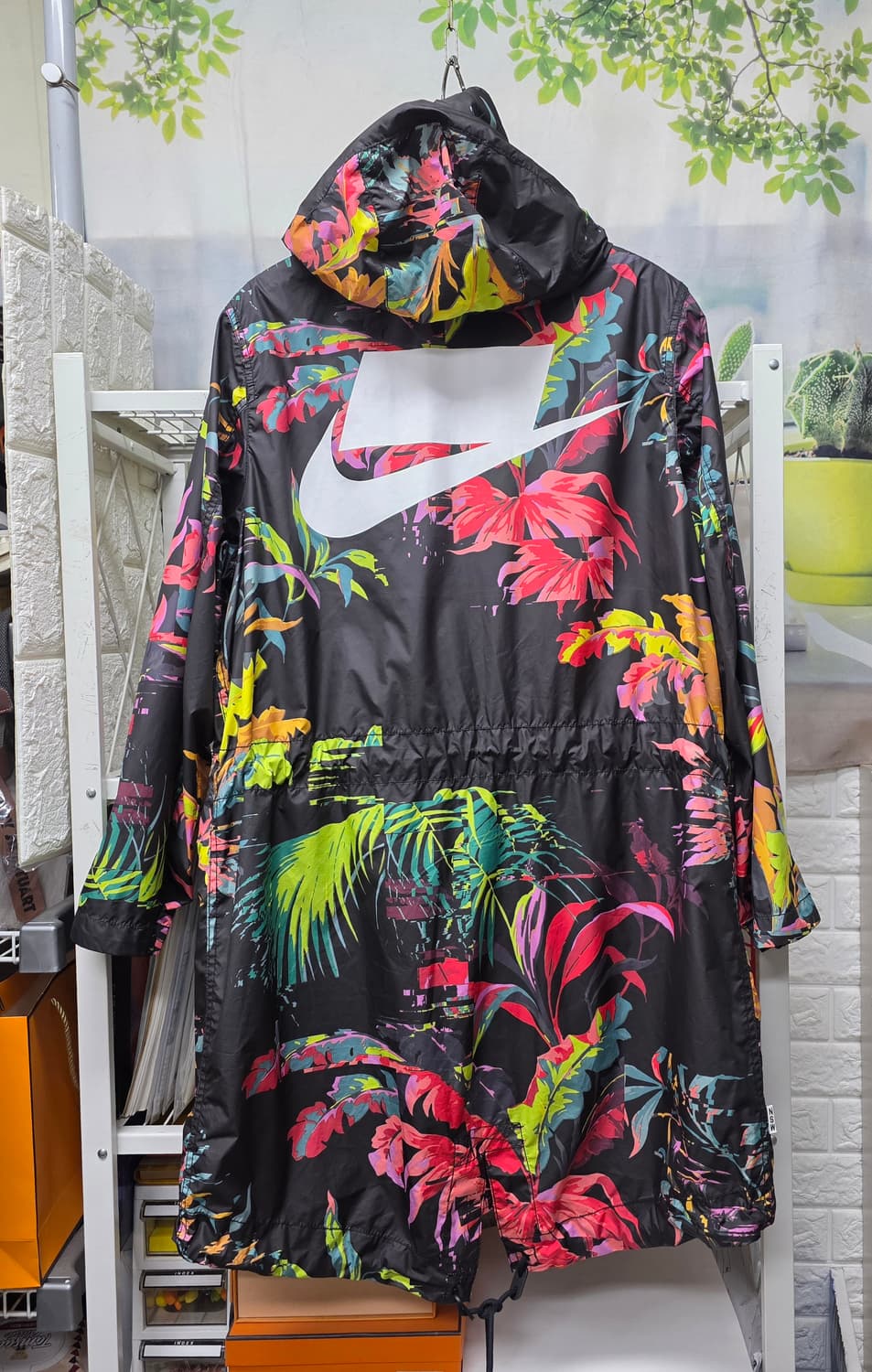 나이키 롱 후드 바람막이 M  플로랄 AOP 파카자켓 MM51 상품이미지4
