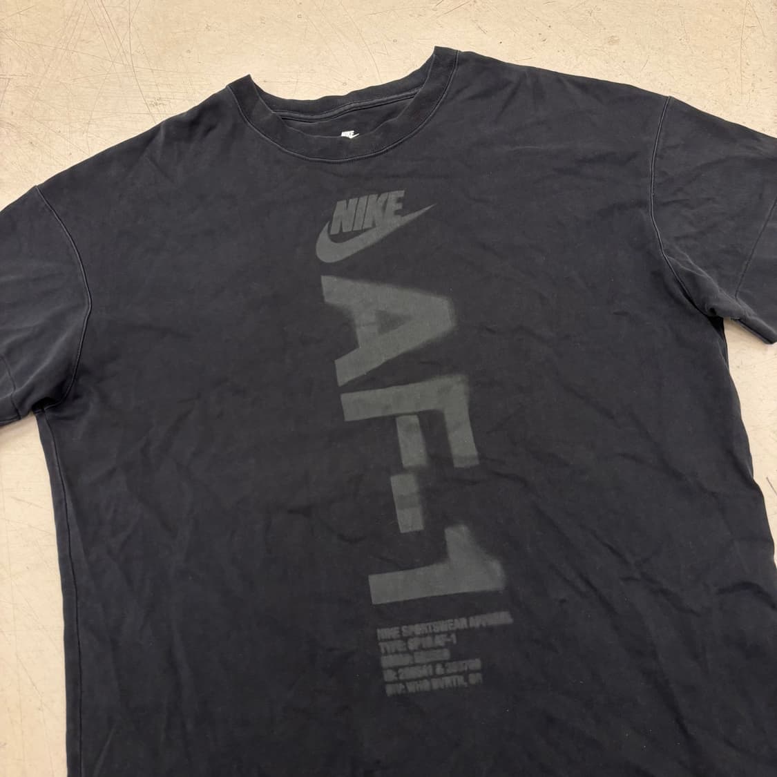 나이키 에어포스원 빅로고 반팔티 상품이미지2