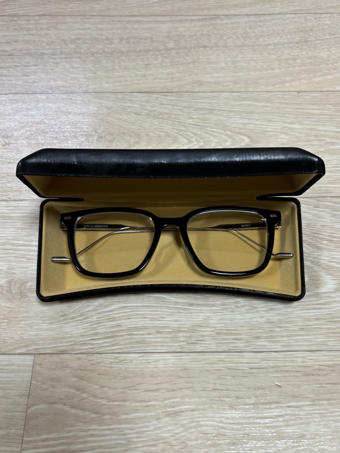 젠틀몬스터 진01 안경 상품이미지4