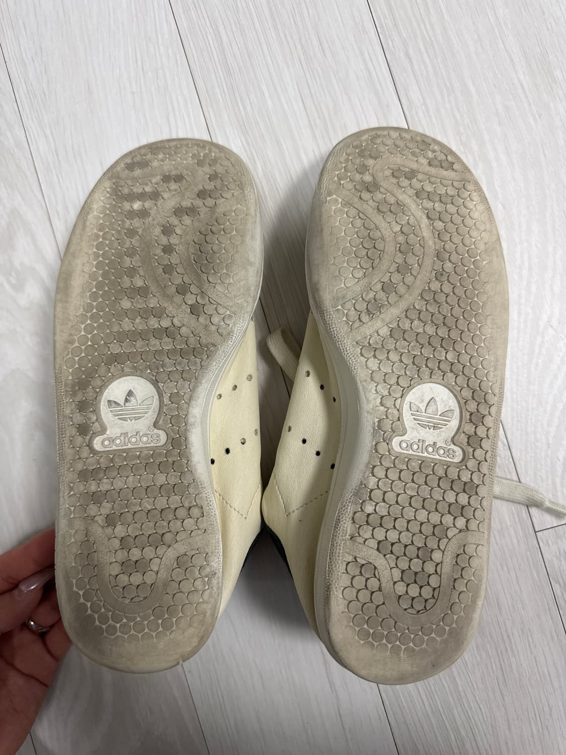 발렌시아가 x 아디다스 스탠 스미스 오프 화이트 상품이미지6