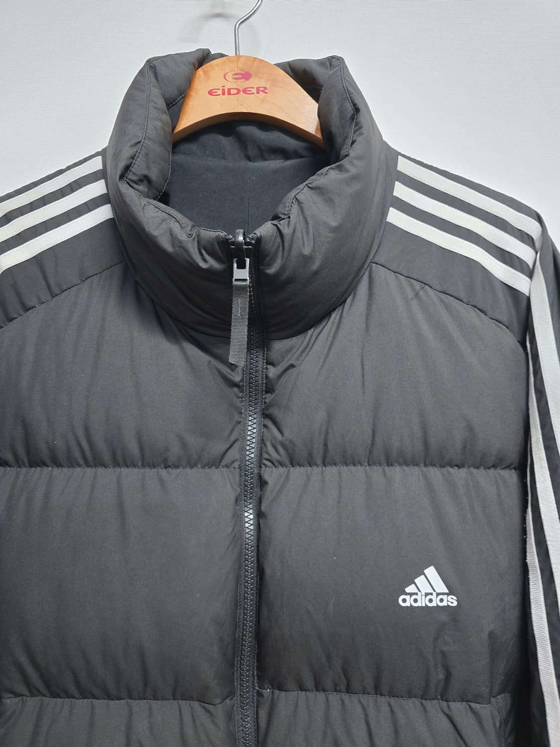 아디다스 다운패딩 블랙 리버시블 상품이미지2