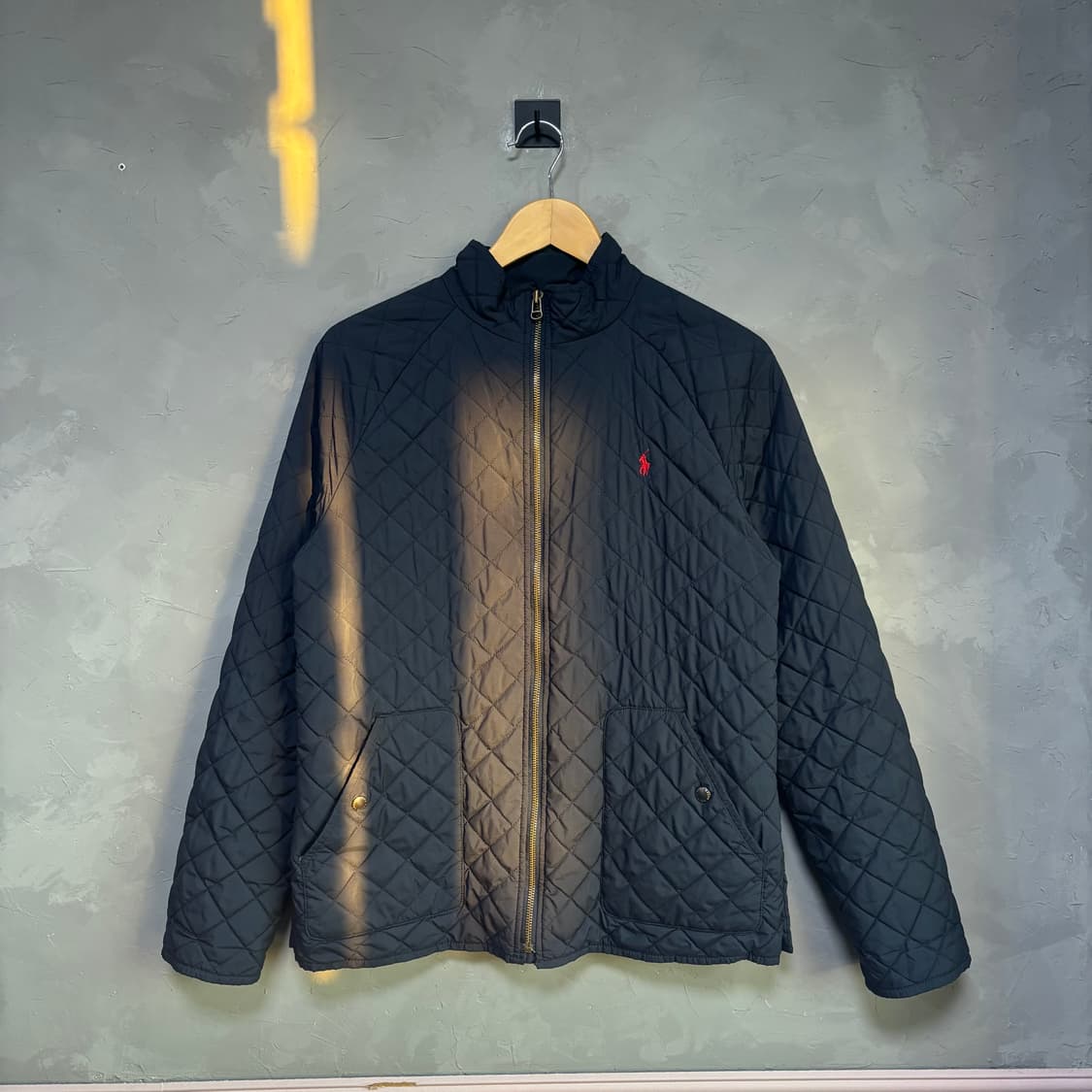 폴로 랄프로렌 퀄팅 경량패딩 네이비 상품이미지1