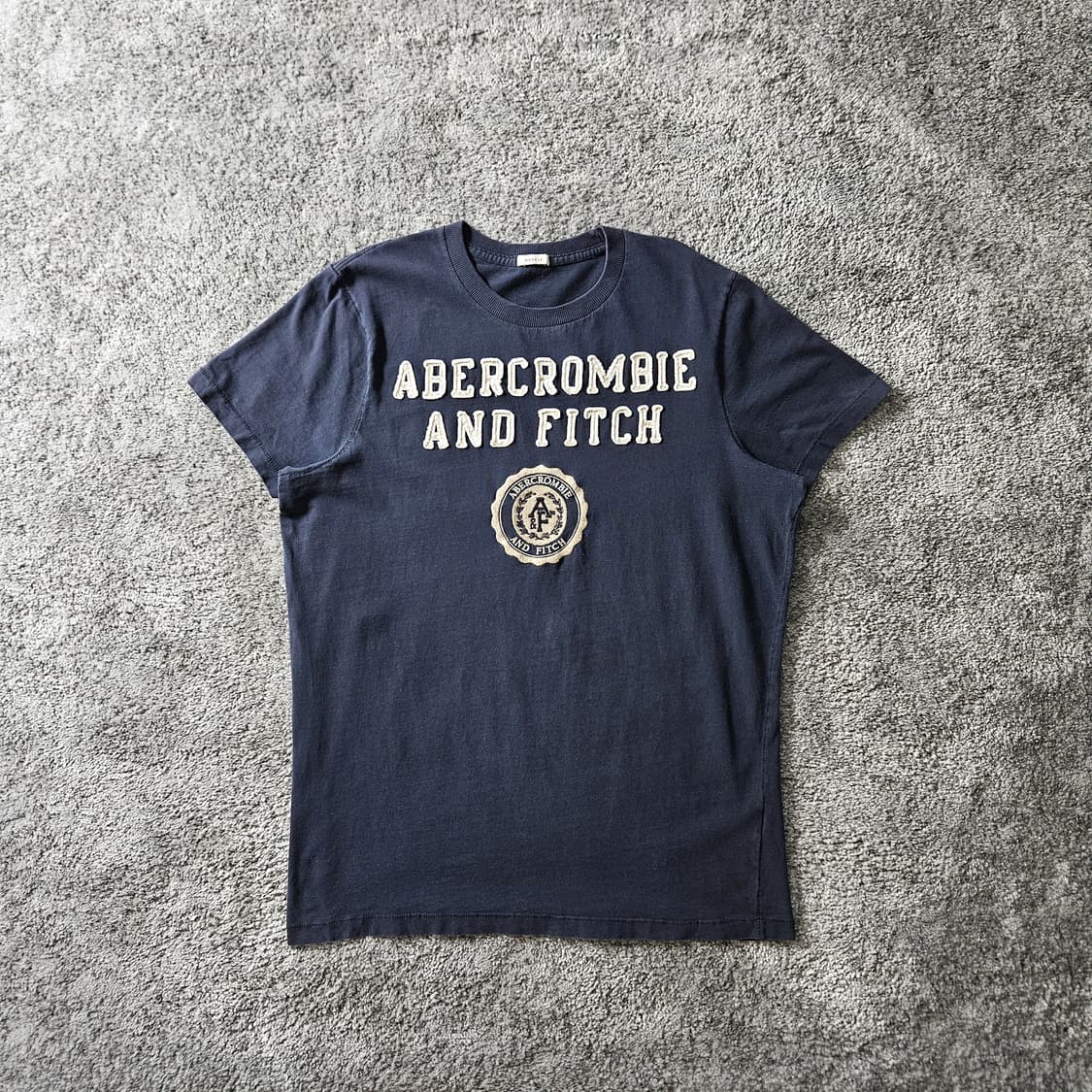 [무료배송] ABERCROMBIE AND FITCH 반팔 티셔츠 상품이미지1
