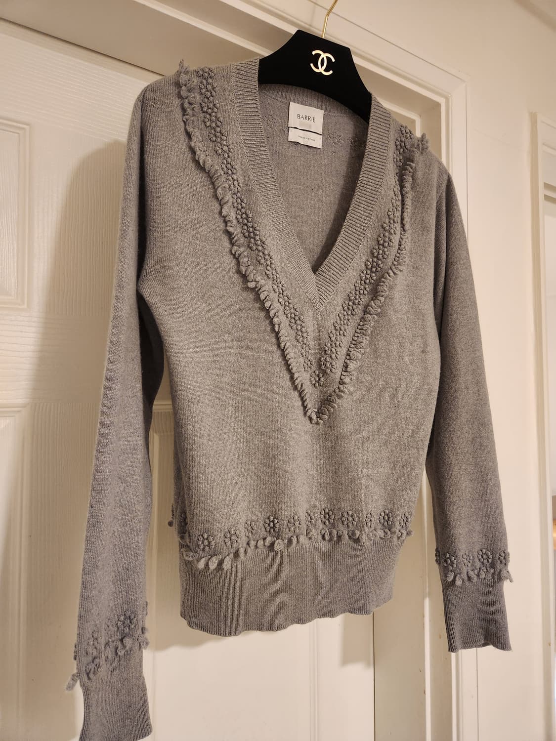 (정품)샤넬 배리 BARRIE 캐시미어 브이넥 니트 상품이미지4