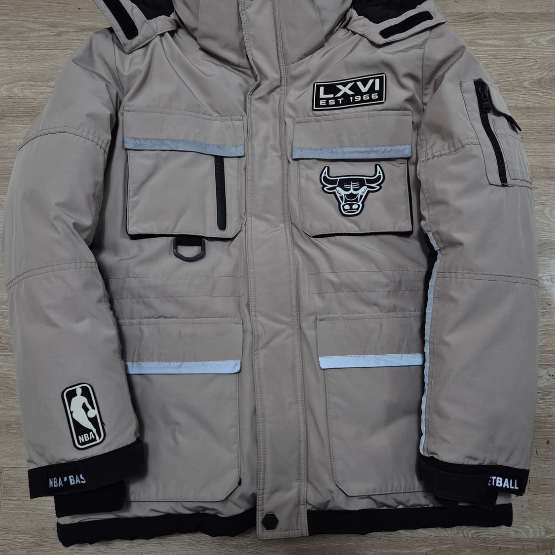 NBA 시카고 불스 사이드포켓 구스다운 후드 패딩 점퍼 L(100) 상품이미지3