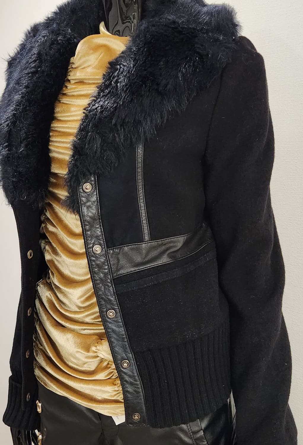 오즈세컨 울자켓 상품이미지1