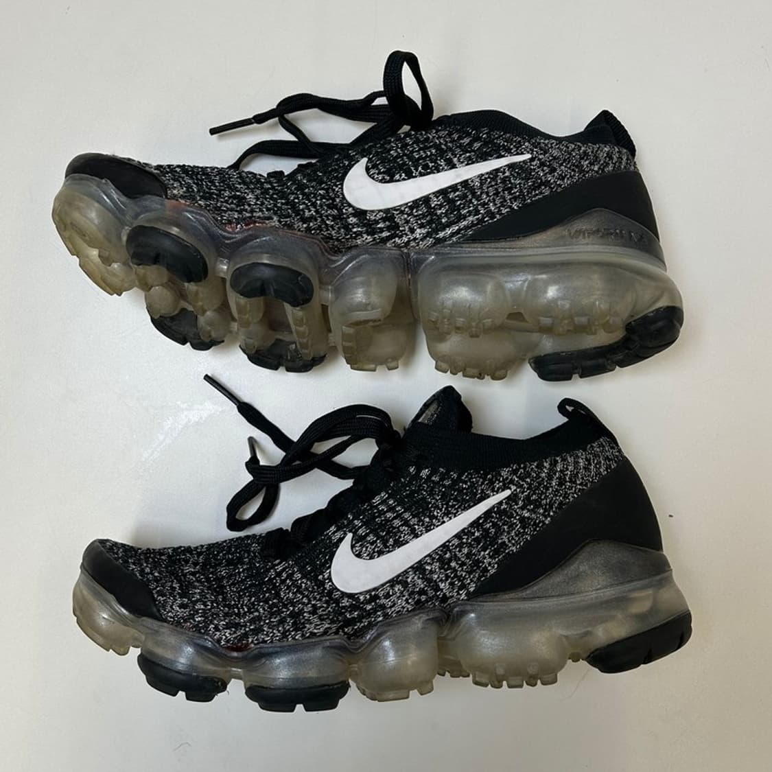 나이키 에어 베이퍼맥스 플라이니트 3.0 트리플 블랙 240 상품이미지2