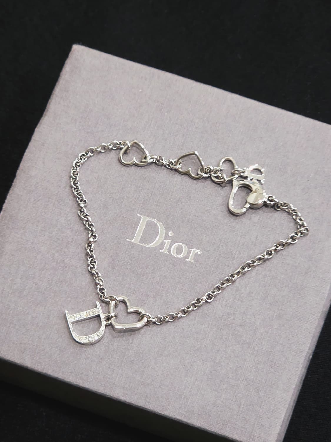 Dior 은장 디올 하트 D 로고 팔찌 상품이미지1