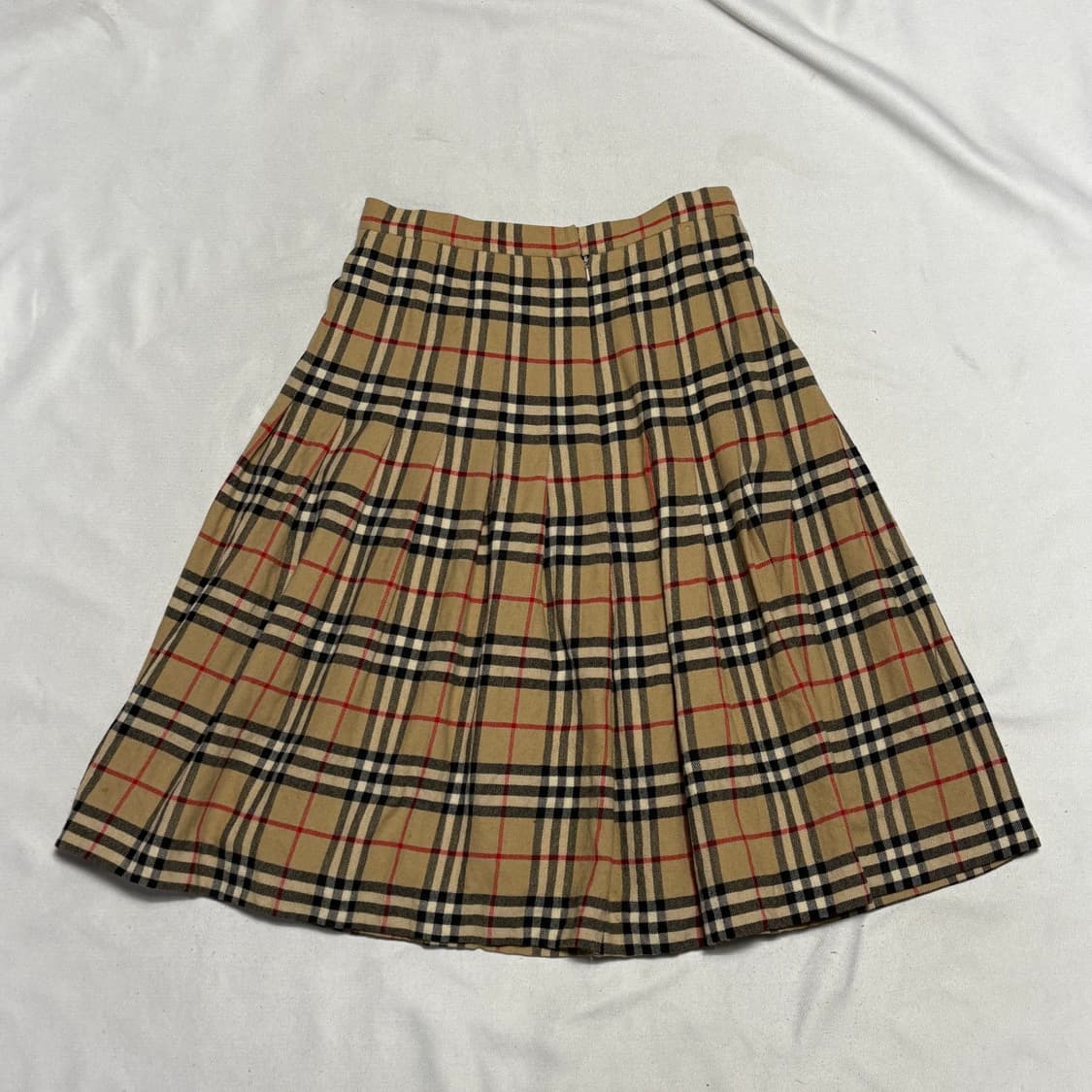 76-92 버버리 노바체크 롱 스커트 상품이미지2
