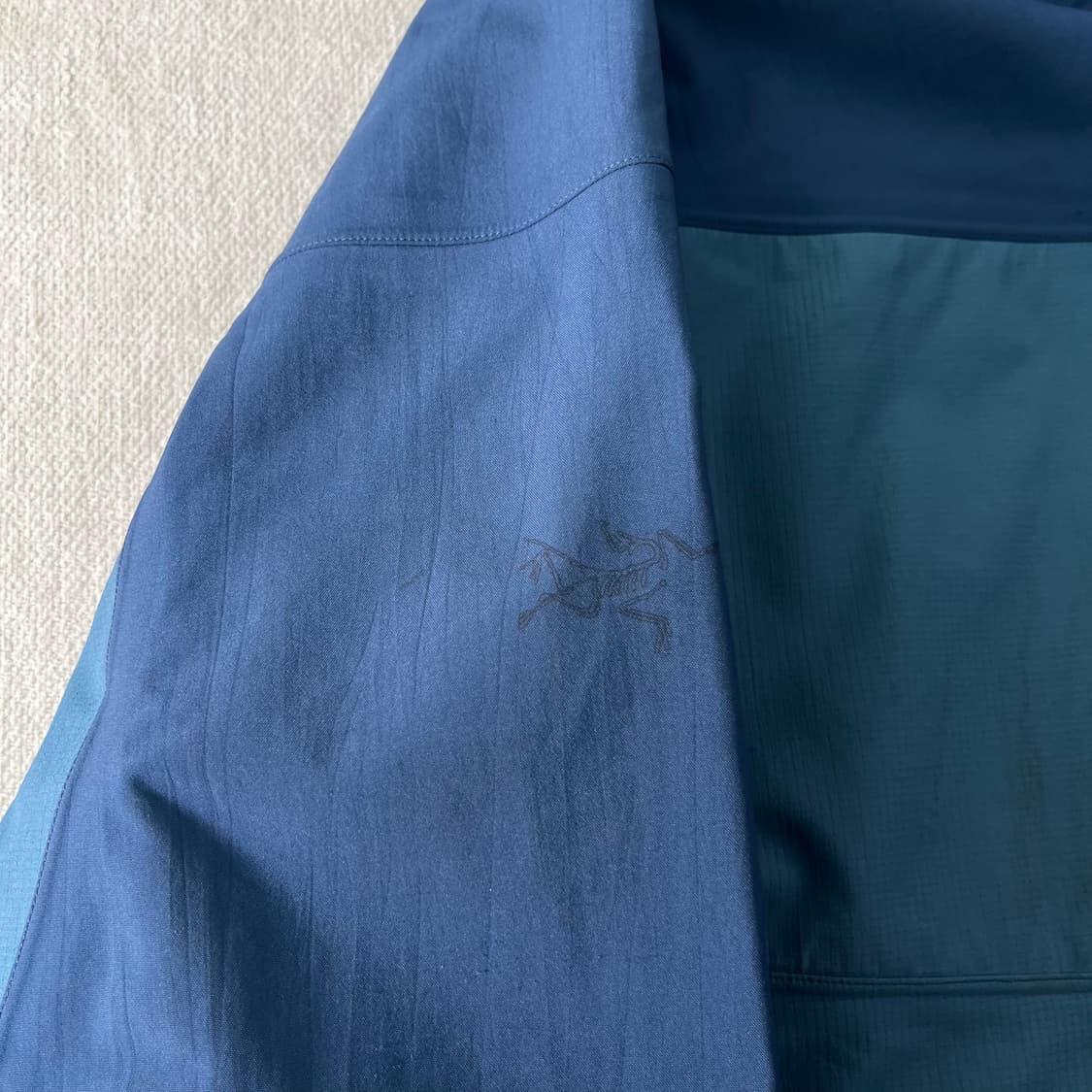 105 아크테릭스 고어텍스 블루 바람막이 자켓 상품이미지4