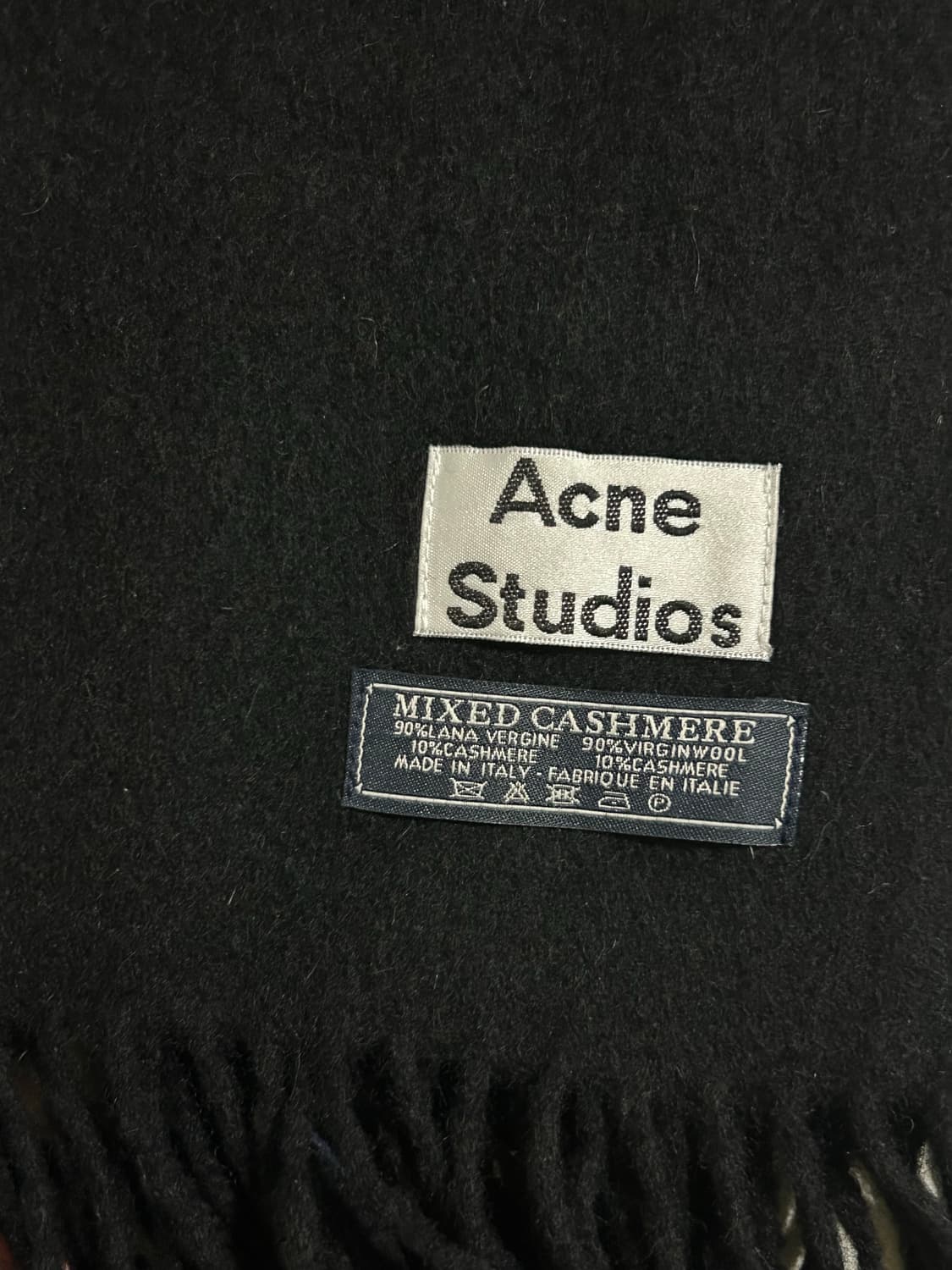 아크네 스튜디오 블랙 캐시미어울 머플러 상품이미지3