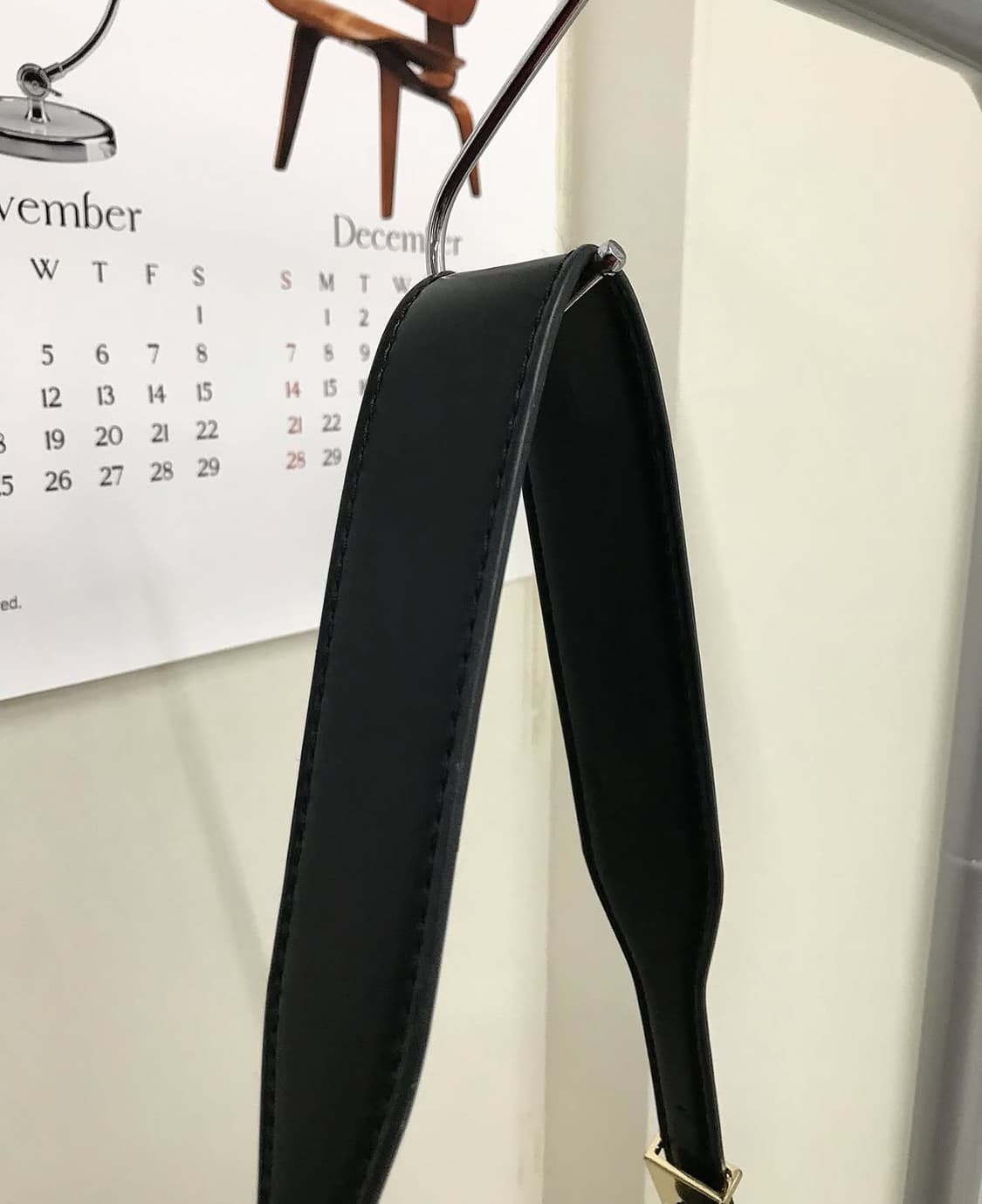 자라 레더 블랙 숄더백 가방 상품이미지5