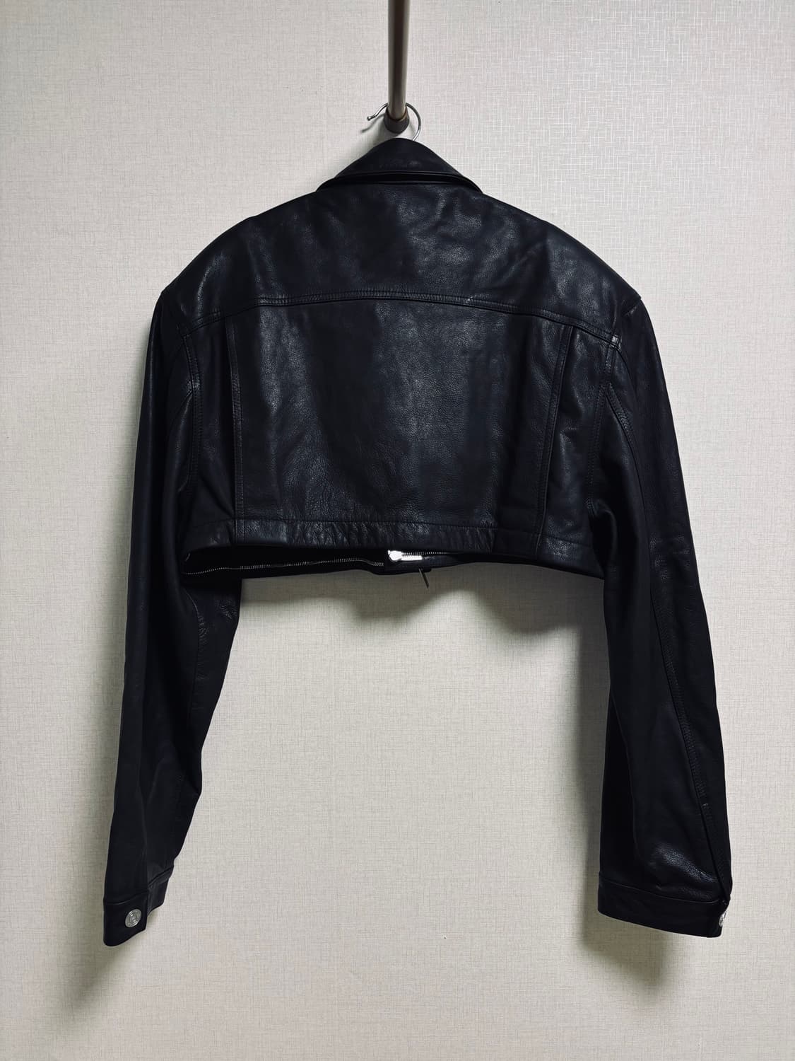 VETEMENTS 베트멍 크롭 레더 자켓 상품이미지5