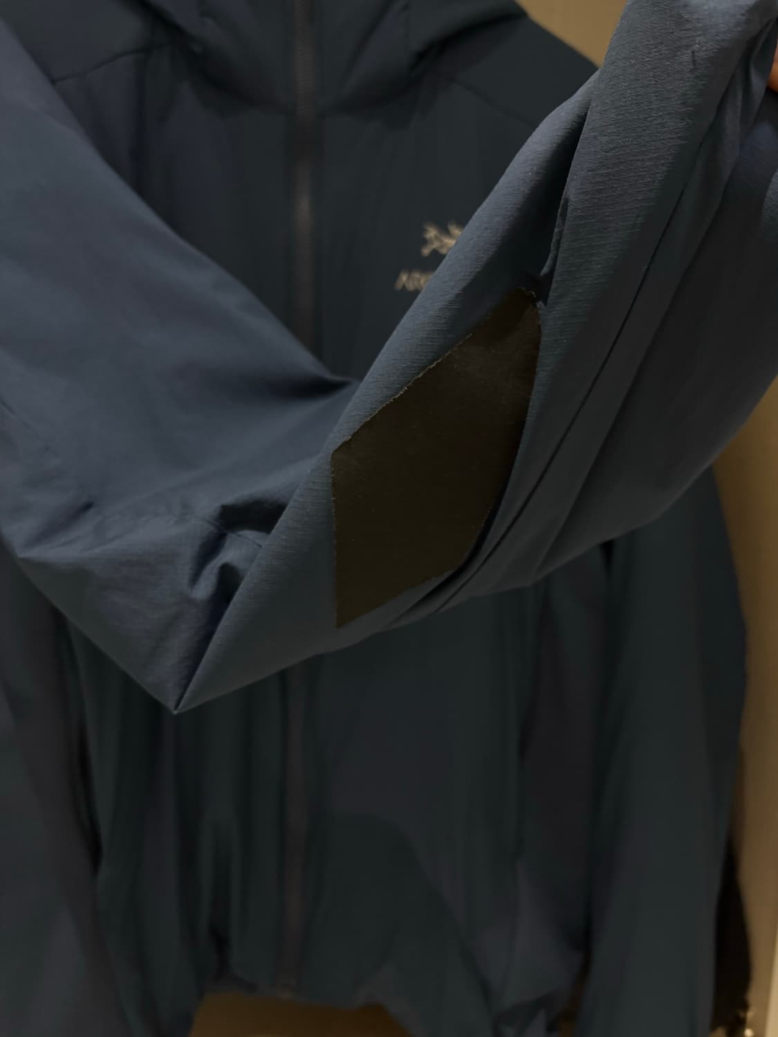 아크테릭스 아톰 LT 후디 녹턴 상품이미지6