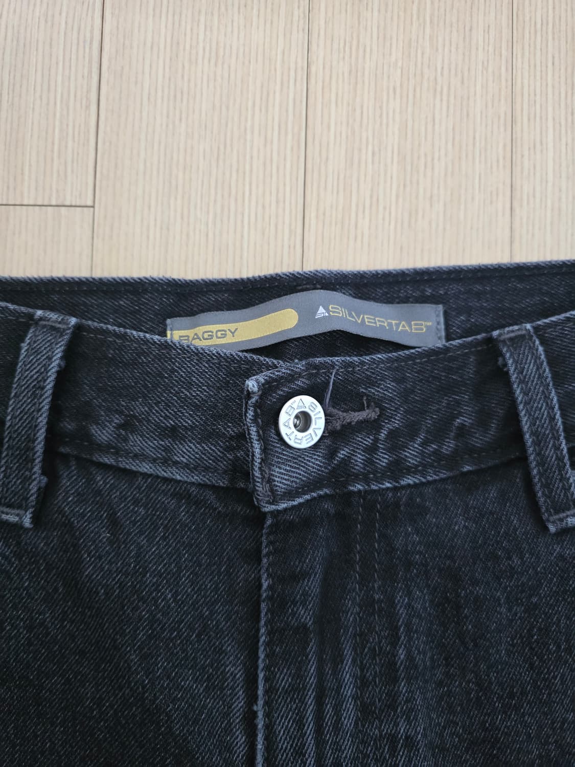 리바이스 실버탭 배기 카펜터 진 블랙 32 상품이미지2