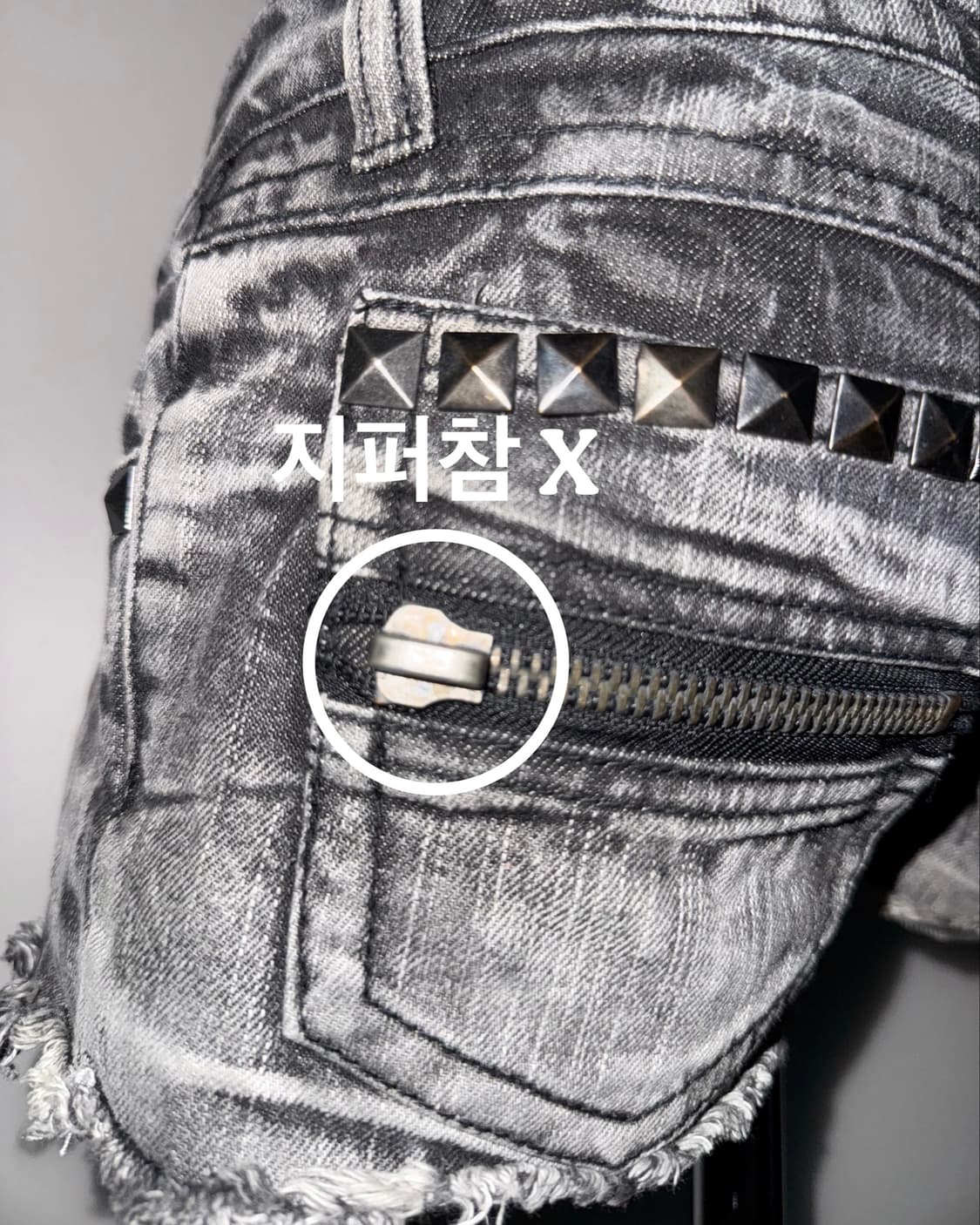 스터드 펑크 블랙 반바지 상품이미지5