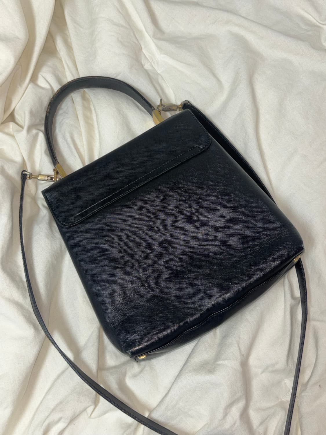 페라가모 금장 간치니 켈리 탑 핸드백 상품이미지2