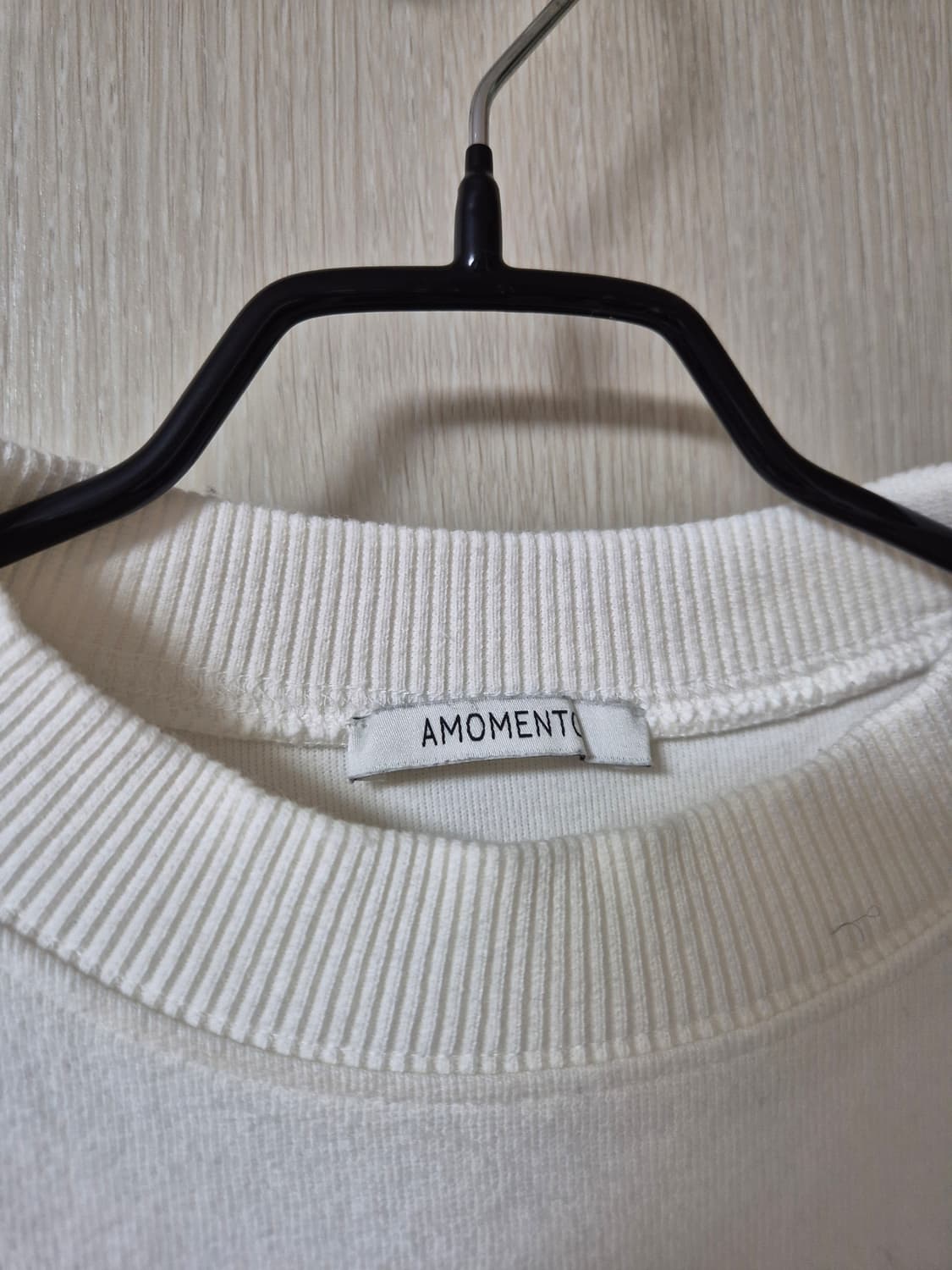 아모멘토 크롭 맨투맨 화이트 0 사이즈 상품이미지4