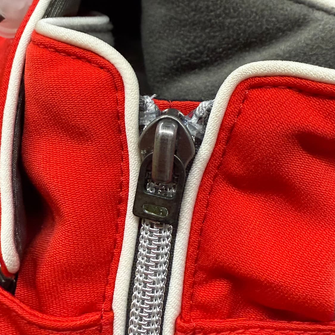 [정품/0] 데상트 스키팀 바람막이 자켓 b10 상품이미지7